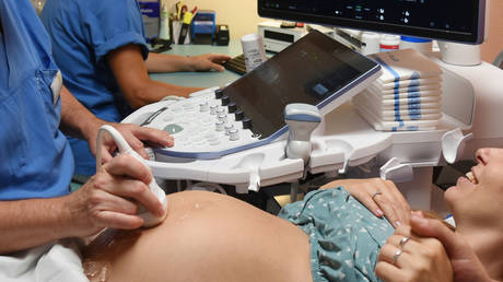 Maternity clinic @ Waltraud Grubitzsch/picture alliance via Getty Images