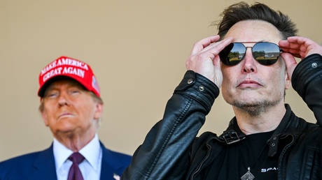 US President Donald Trump and Head of the Department of Government Efficiency (DOGE) and CEO of SpaceX, Tesla, and X Elon Musk.